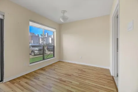 3220 69th Street F4 Galveston TX 77551
