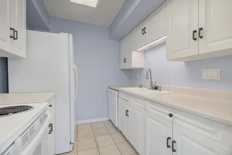 3220 69th Street F4 Galveston TX 77551