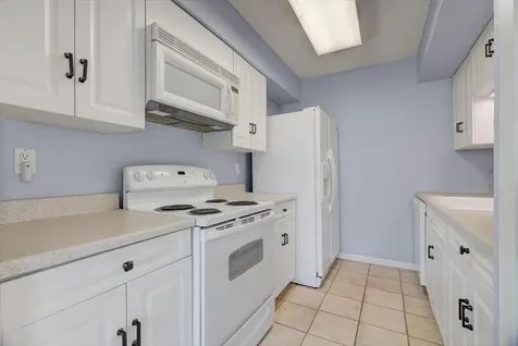 3220 69th Street F4 Galveston TX 77551