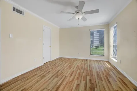 3220 69th Street F4 Galveston TX 77551