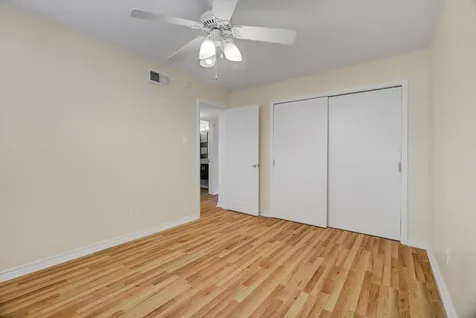 3220 69th Street F4 Galveston TX 77551