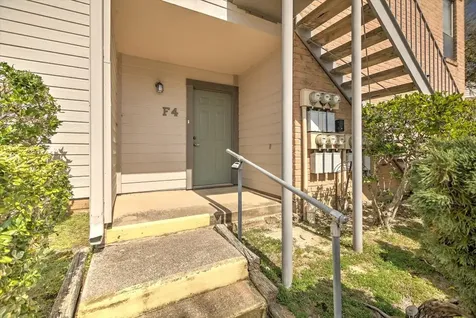 3220 69th Street F4 Galveston TX 77551