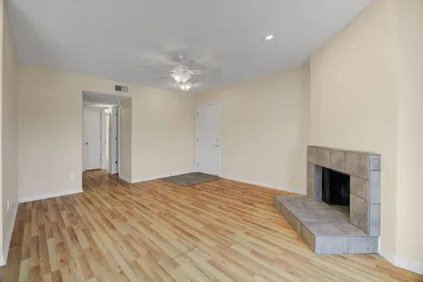 3220 69th Street F4 Galveston TX 77551