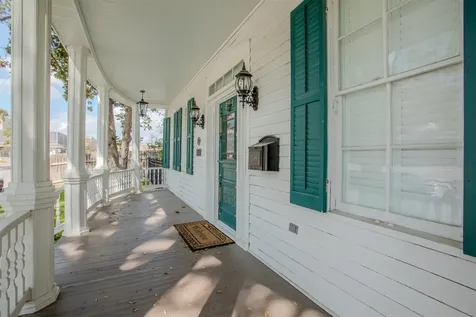 308 S Liberty Victoria TX 77901