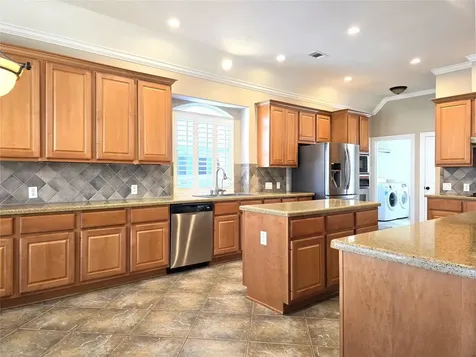 1813 Sandy Lake Drive Friendswood TX 77546