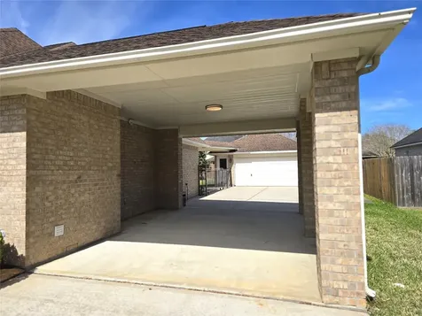 1813 Sandy Lake Drive Friendswood TX 77546