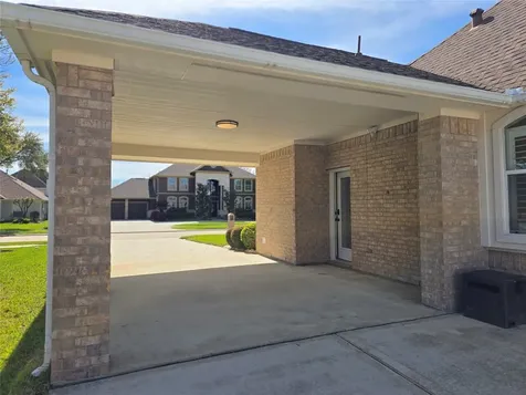 1813 Sandy Lake Drive Friendswood TX 77546