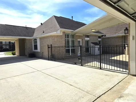 1813 Sandy Lake Drive Friendswood TX 77546