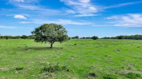 16297B State Highway 111 E Yoakum TX 77995