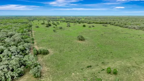 16297B State Highway 111 E Yoakum TX 77995