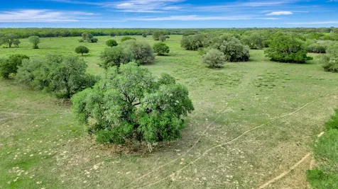 16297B State Highway 111 E Yoakum TX 77995