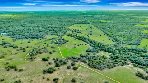 16297B State Highway 111 E Yoakum TX 77995