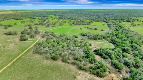 16297B State Highway 111 E Yoakum TX 77995