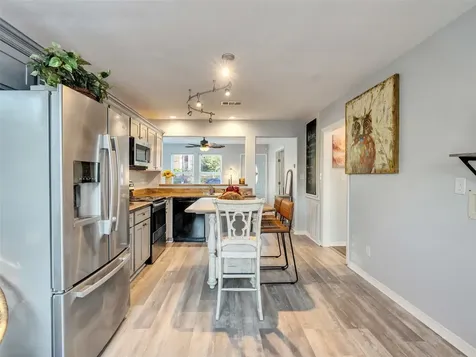 7121 Avenue P 1/2 Galveston TX 77551