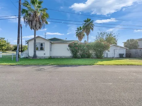 7121 Avenue P 1/2 Galveston TX 77551