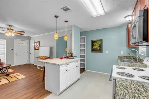 5746 Groveton Street Houston TX 77033