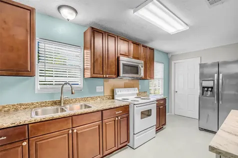 5746 Groveton Street Houston TX 77033