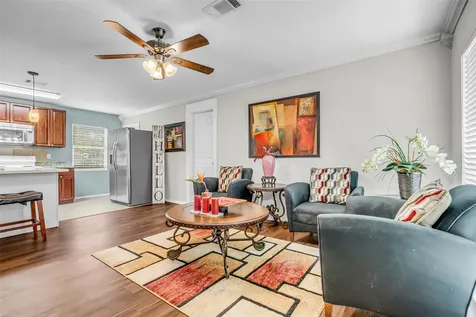 5746 Groveton Street Houston TX 77033