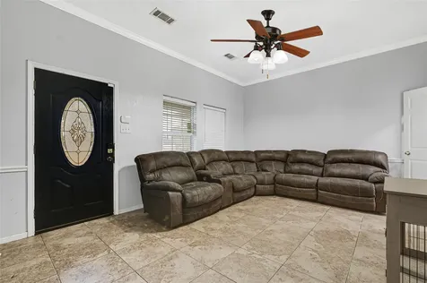 516 Avenue F South Houston TX 77587