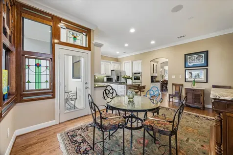 715 Birdsall Street Houston TX 77007