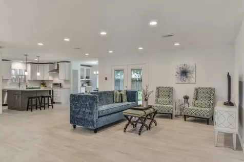 5470 Darnell Street Houston TX 77096
