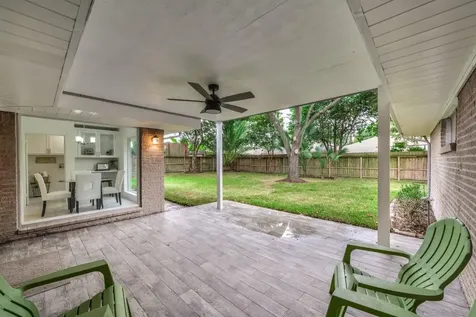 5470 Darnell Street Houston TX 77096