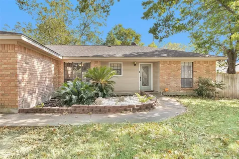 1706 Shawnee Street Navasota TX 77868