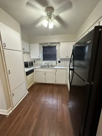 7305 S Gessner Road Houston TX 77036