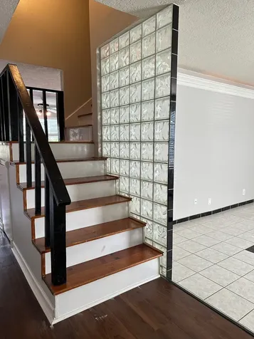 7305 S Gessner Road Houston TX 77036