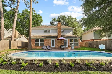 11711 Park Creek Drive Houston TX 77070