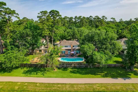 11711 Park Creek Drive Houston TX 77070