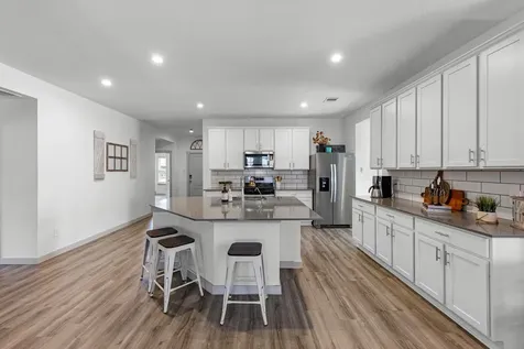923 Kinder Sky Lane Rosharon TX 77583