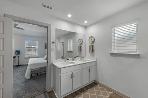 923 Kinder Sky Lane Rosharon TX 77583