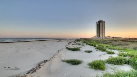 801 E Beach Drive Bc1604 Galveston TX 77550
