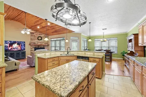 274 Robinson Tract Livingston TX 77351
