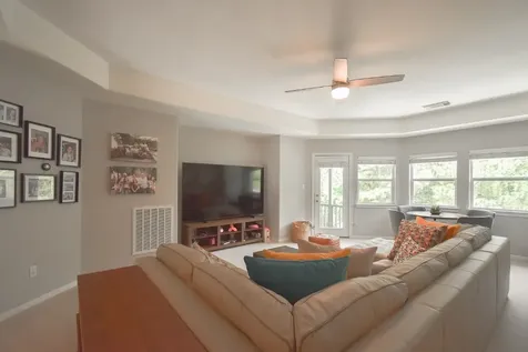 7 E Shale Creek Circle The Woodlands TX 77382