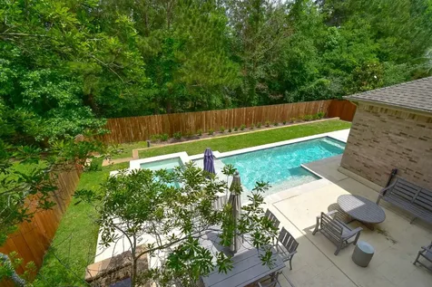 7 E Shale Creek Circle The Woodlands TX 77382