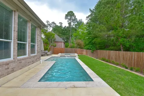 7 E Shale Creek Circle The Woodlands TX 77382
