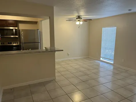1275 Witte Road 14 Houston TX 77055