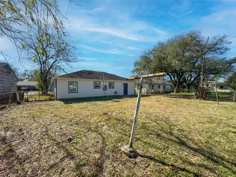 6011 Belmark Street Houston TX 77033