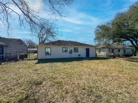 6011 Belmark Street Houston TX 77033
