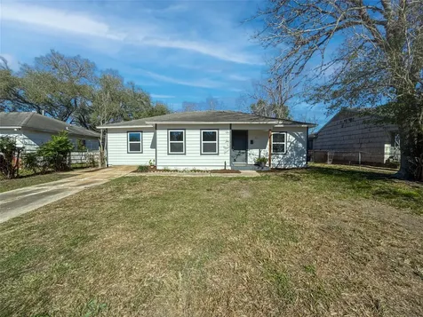 6011 Belmark Street Houston TX 77033