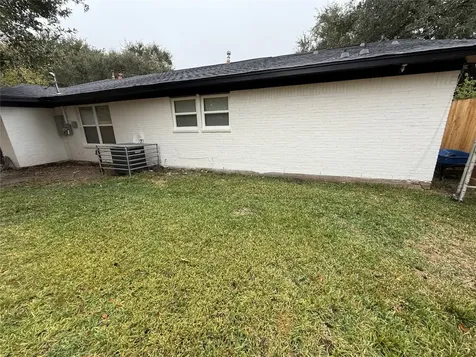4747 Clover Street Houston TX 77033