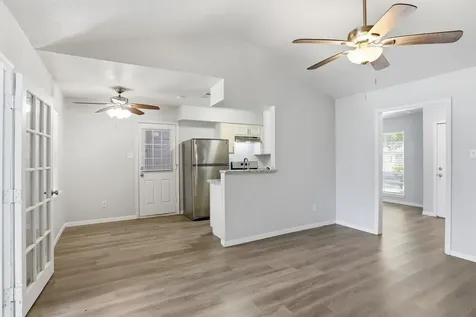 5242 Grace Point Lane Houston TX 77048