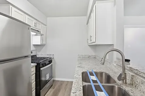 5242 Grace Point Lane Houston TX 77048