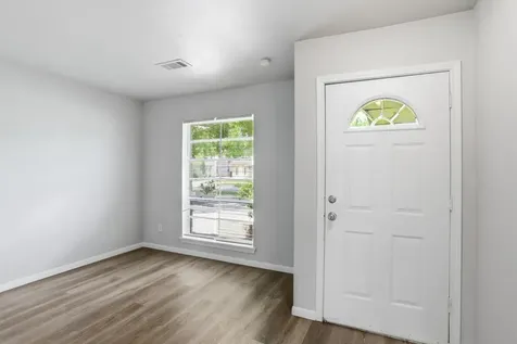 5242 Grace Point Lane Houston TX 77048