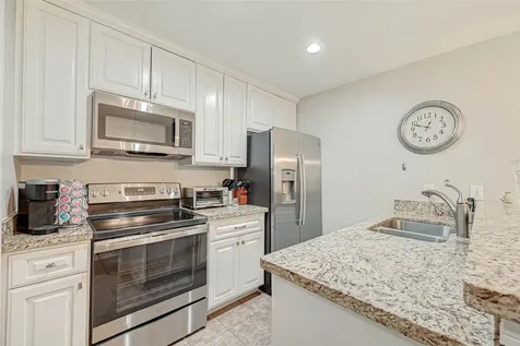 11711 Memorial Drive 389 Houston TX 77024