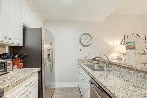 11711 Memorial Drive 389 Houston TX 77024