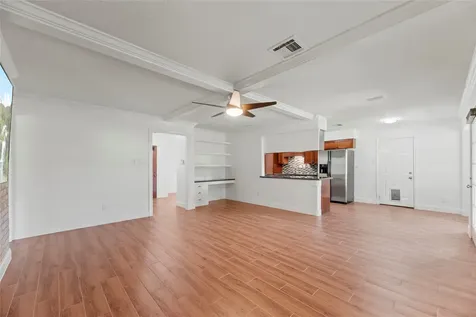 5522 Chantilly Lane Houston TX 77092