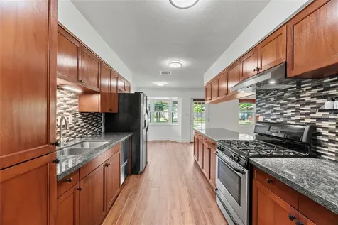 5522 Chantilly Lane Houston TX 77092